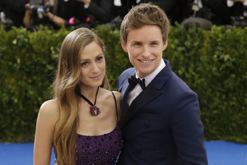 eddie redmayne wife