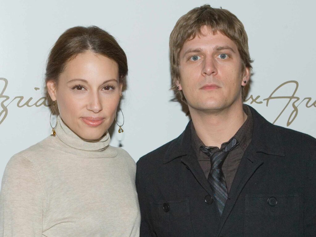 rob thomas wife