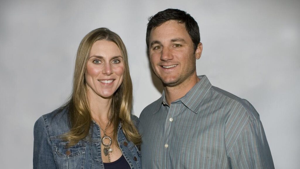 mike leach wife